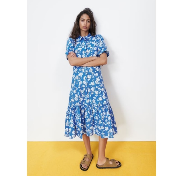 zara blue tiered dress ZARA Blue Floral Printed Collared Tiered Dress | Gently Used